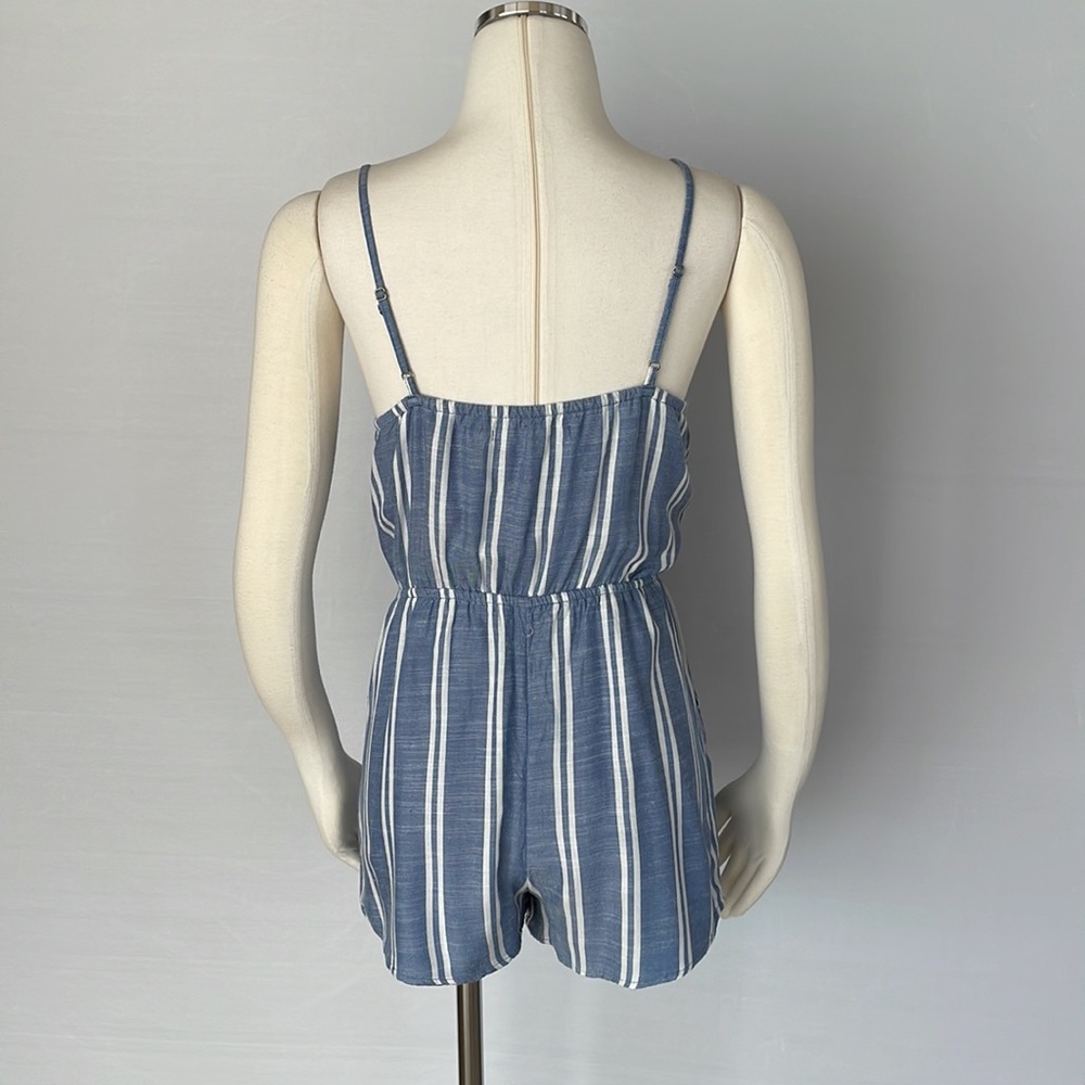 Abercrombie Romper Size Small Blue/White Stripe - Picture 8 of 10